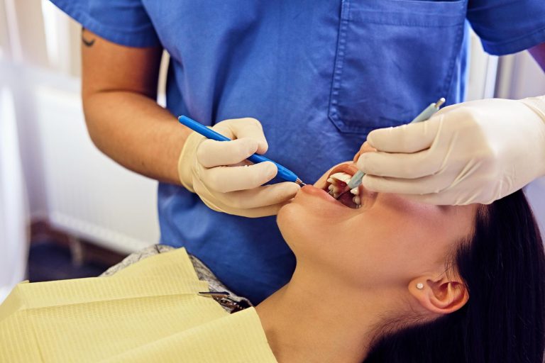 Periodontitis: What It Is, Causes, and Treatment
